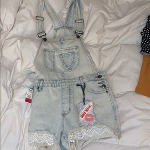 Cute overalls!
